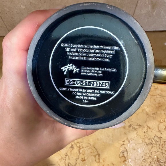 Playstation coffee mug new - Picture 7 of 10